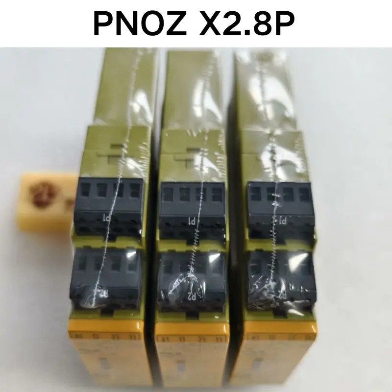 PNOZ 777301 안전 릴레이 X2.8P 신