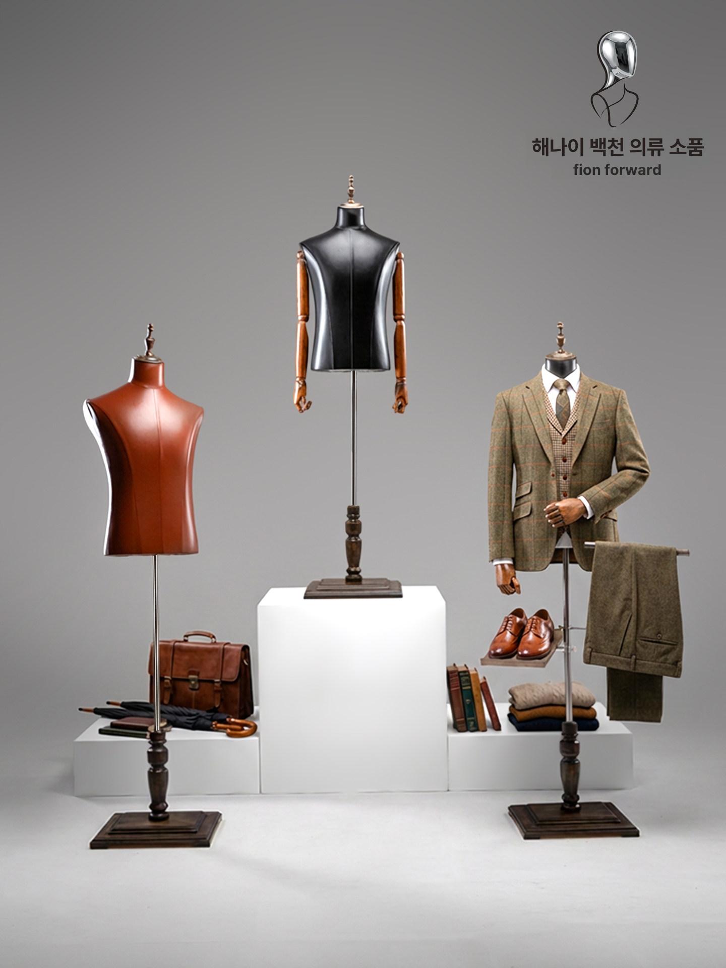 상체 마네킹 상반신 모델 옷가게 의류 남성복 블랙가죽 스탠드 목걸이 주얼리 팔 이미지 6