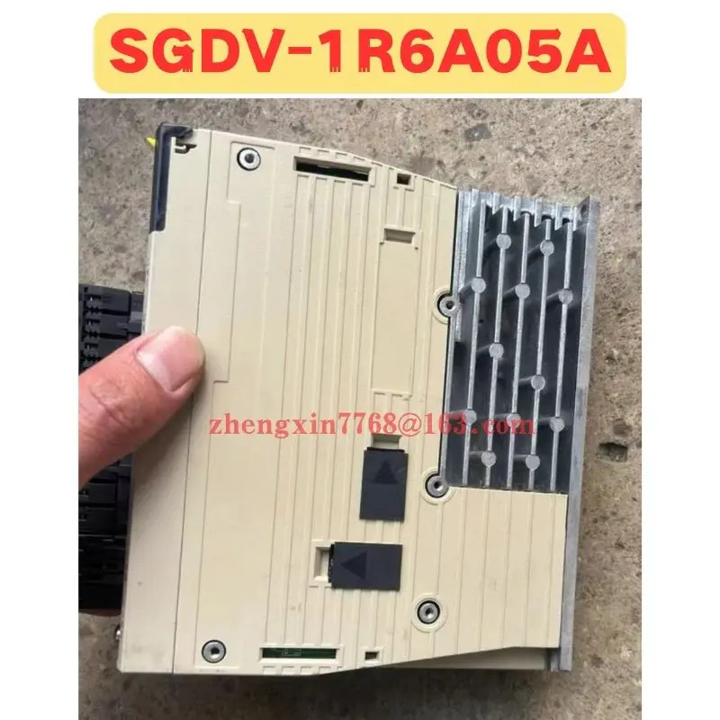 리퍼 서보 드라이브 SGDV-1R6A05A 정상 기능 완료 SGDV 1R6A05A