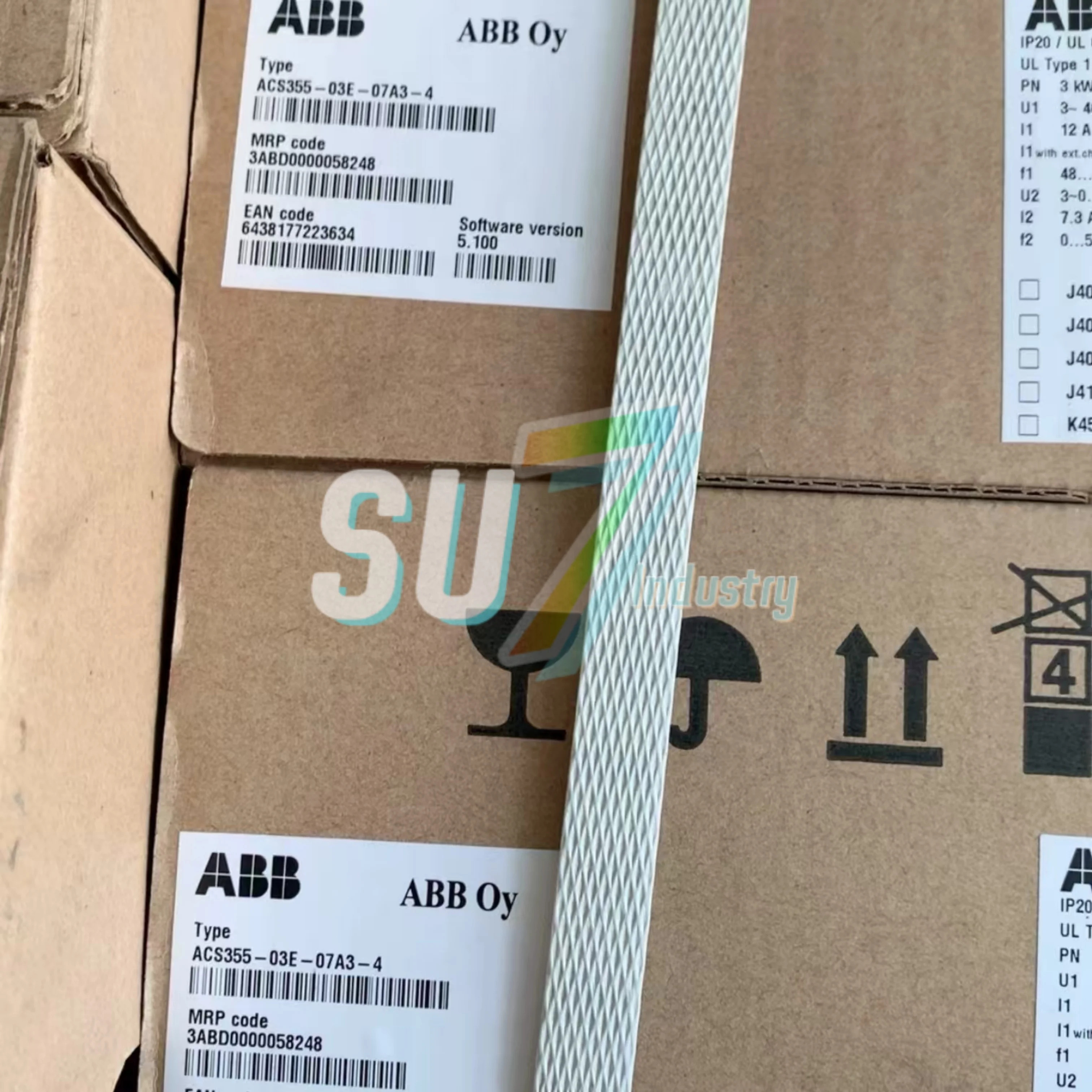 주파수 변환기 ACS355-03E-07A3-4 ACS355-03E-08A8-4 새