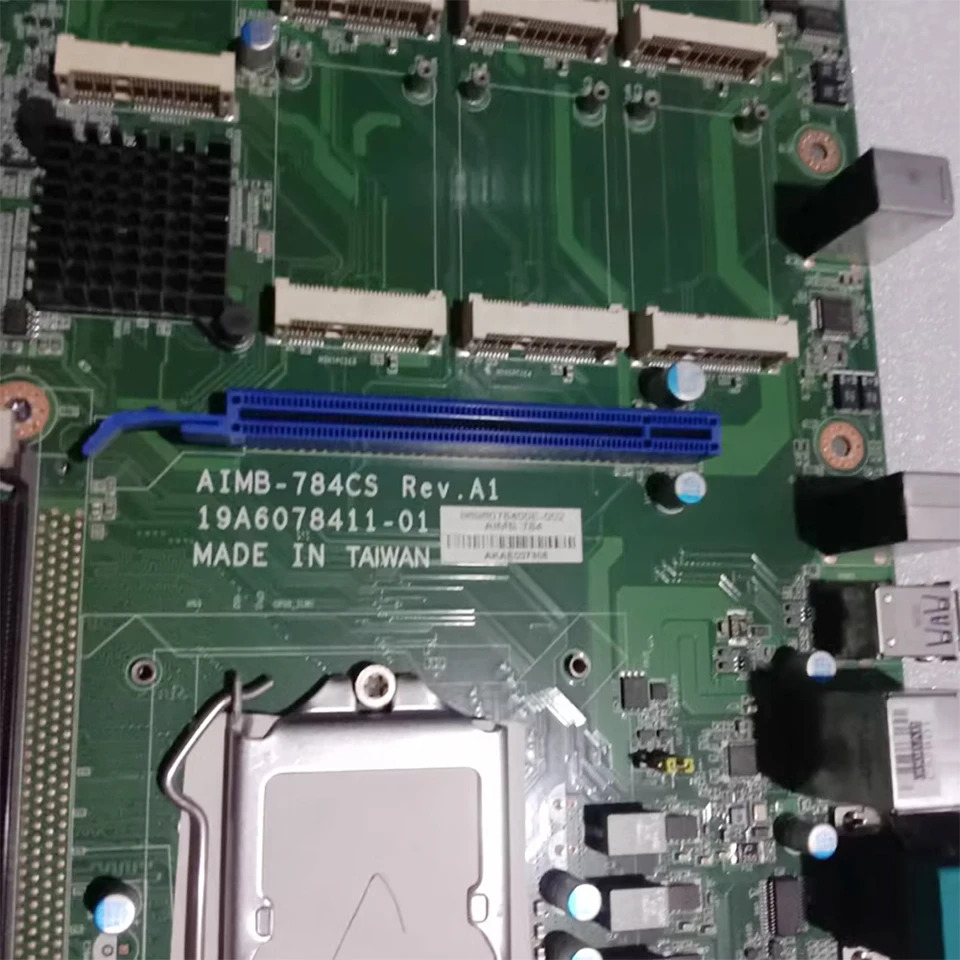 Advantech 산업제어 마더보드AIMB-784CS Rev.A1
