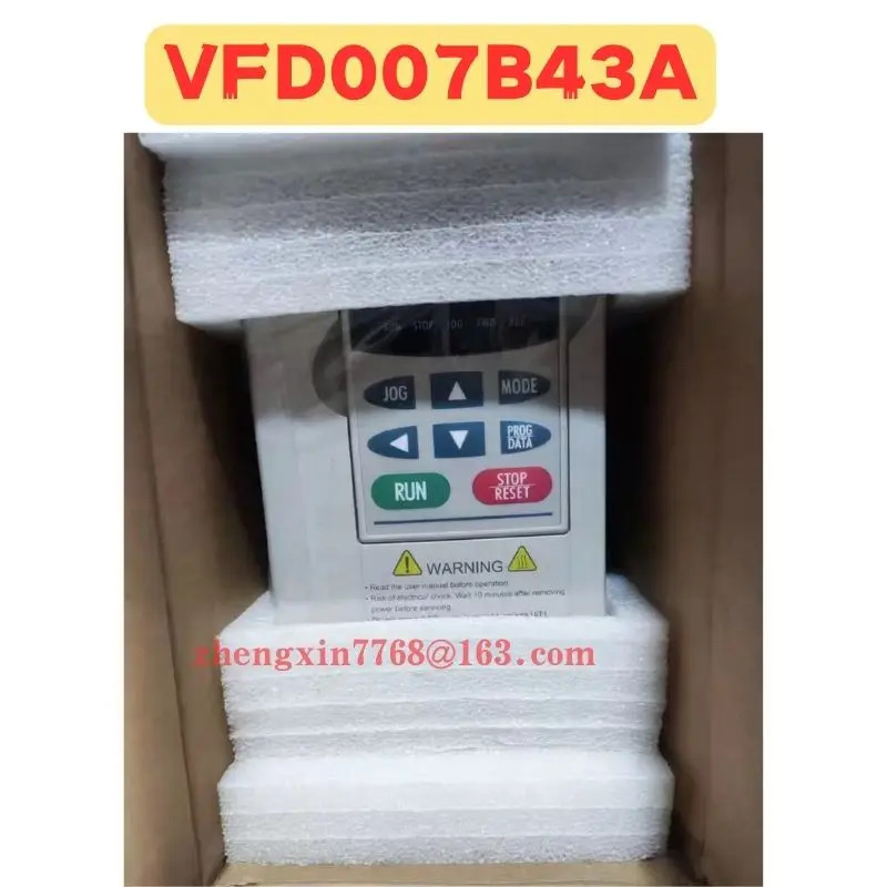 오리지널 주파수 변환기 VFD007B43A