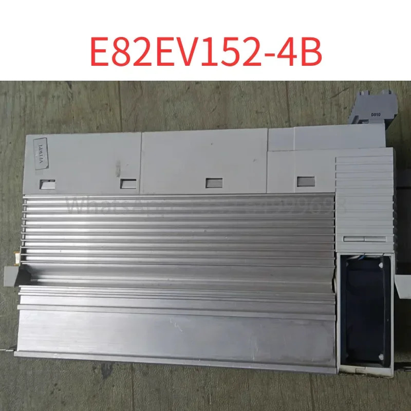 리퍼 인버터 1.5KW 380V E82EV152-4B OK