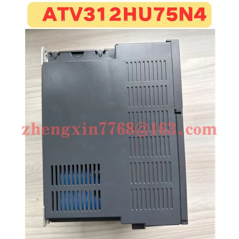 오리지널 주파수 변환기 ATV312HU75N4 신