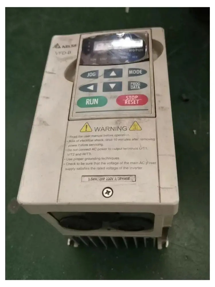 리퍼 VFD015B21A 인버터 OK