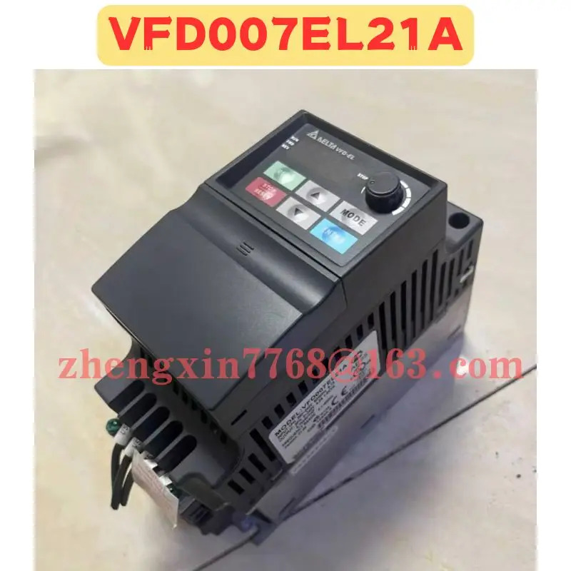 리퍼 주파수 변환기 정상 기능 완료 VFD007EL21A