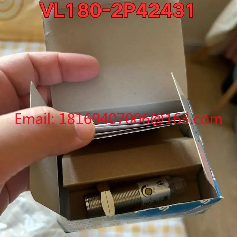 VL180-2P42431 센서