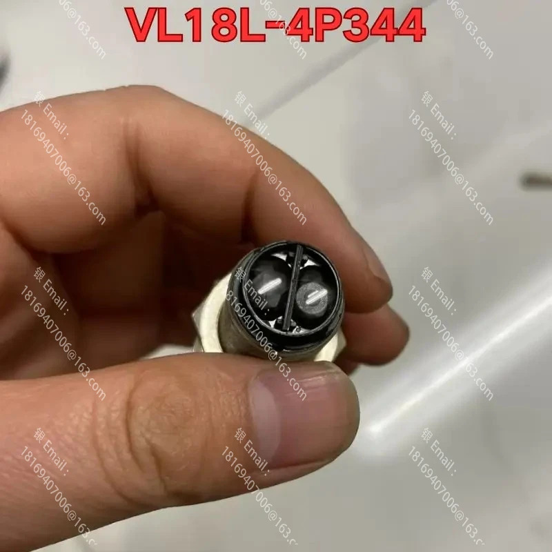 리퍼 VL18L-4P344 센서 기능 리퍼는 정상