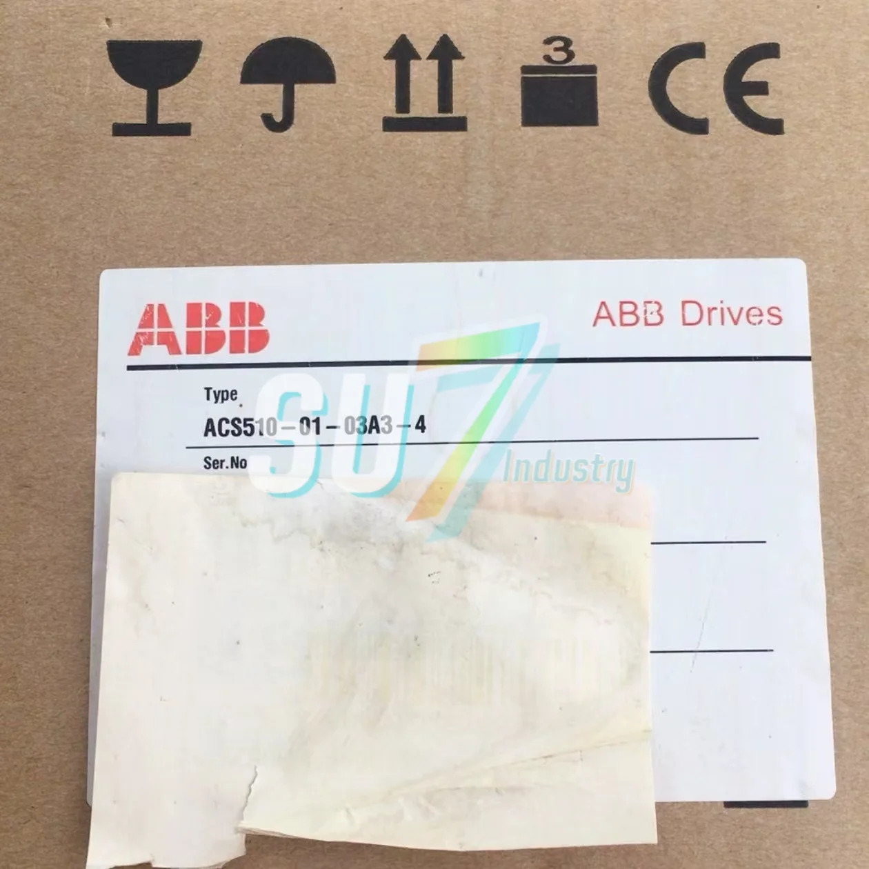 ACS510-01-012A-4 ACS510-01-03A3-4 주파수 변환기 새