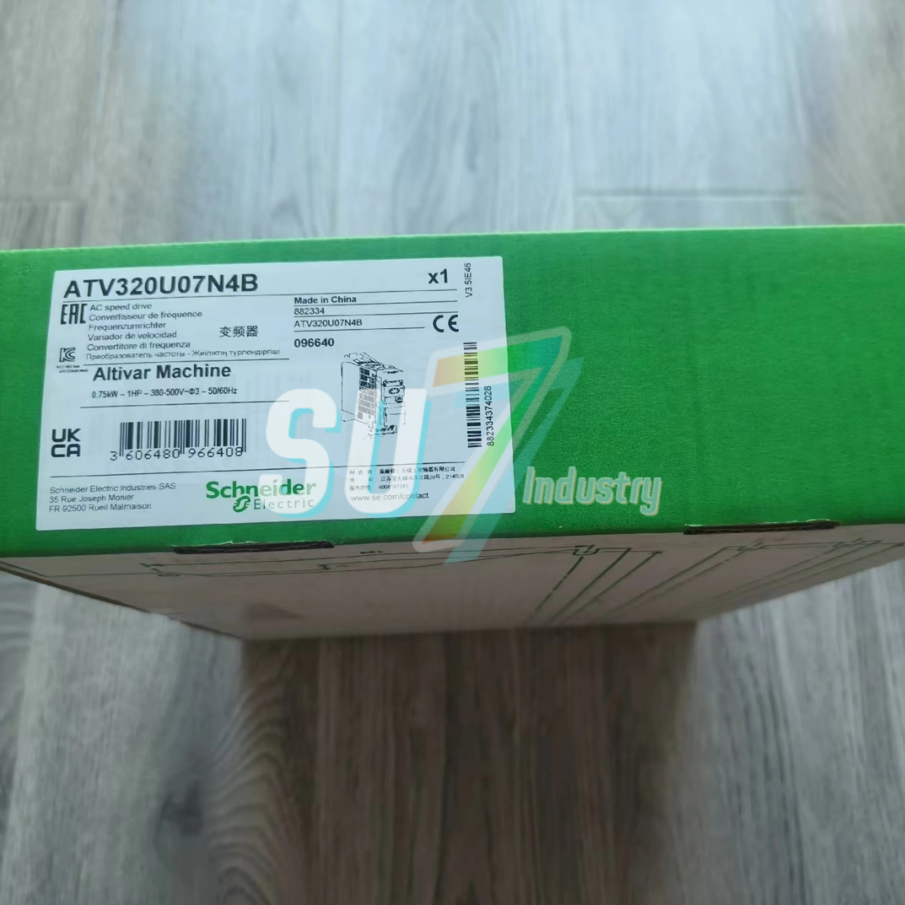ATV320U07N4B ATV320U07N4C 인버터 원본