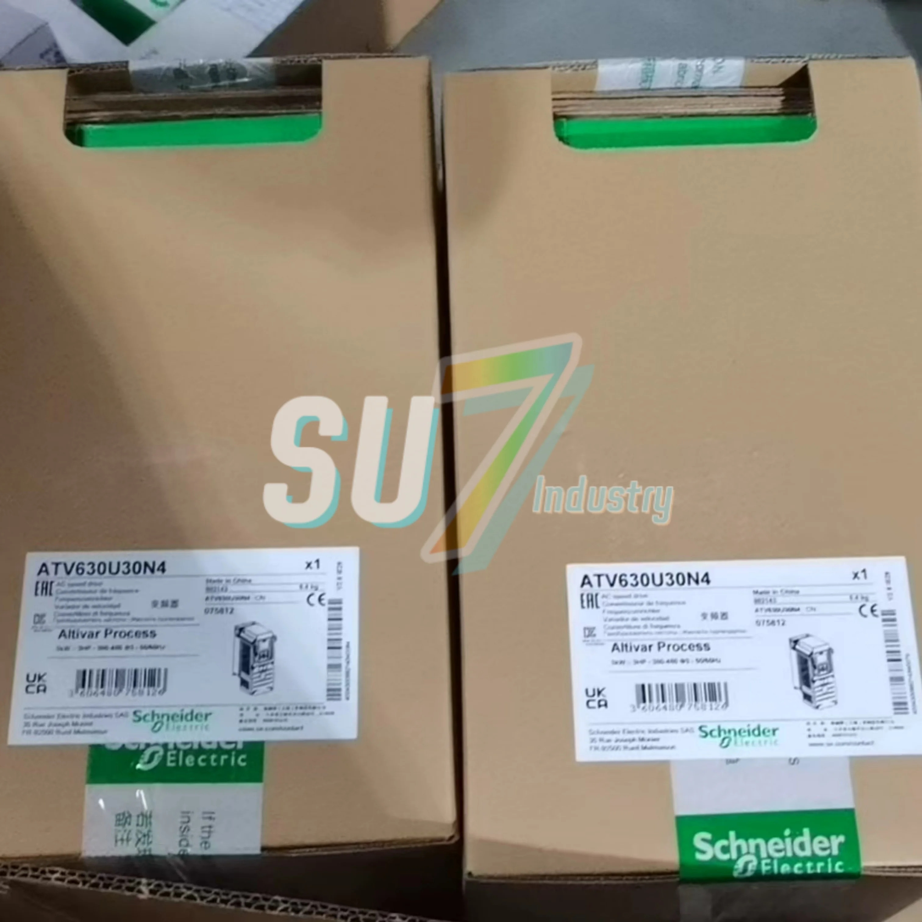 주파수 변환기 새 ATV630D30N4