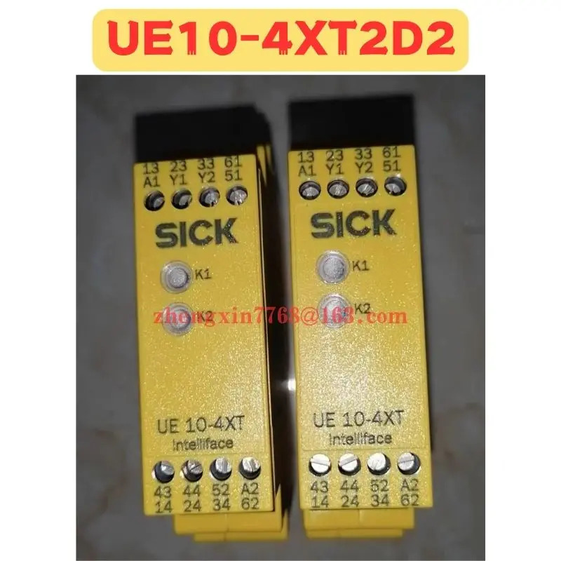리퍼 안전 릴레이 UE10-4XT2D2 UE10 4XT2D2 6024919 정상 기능 완료