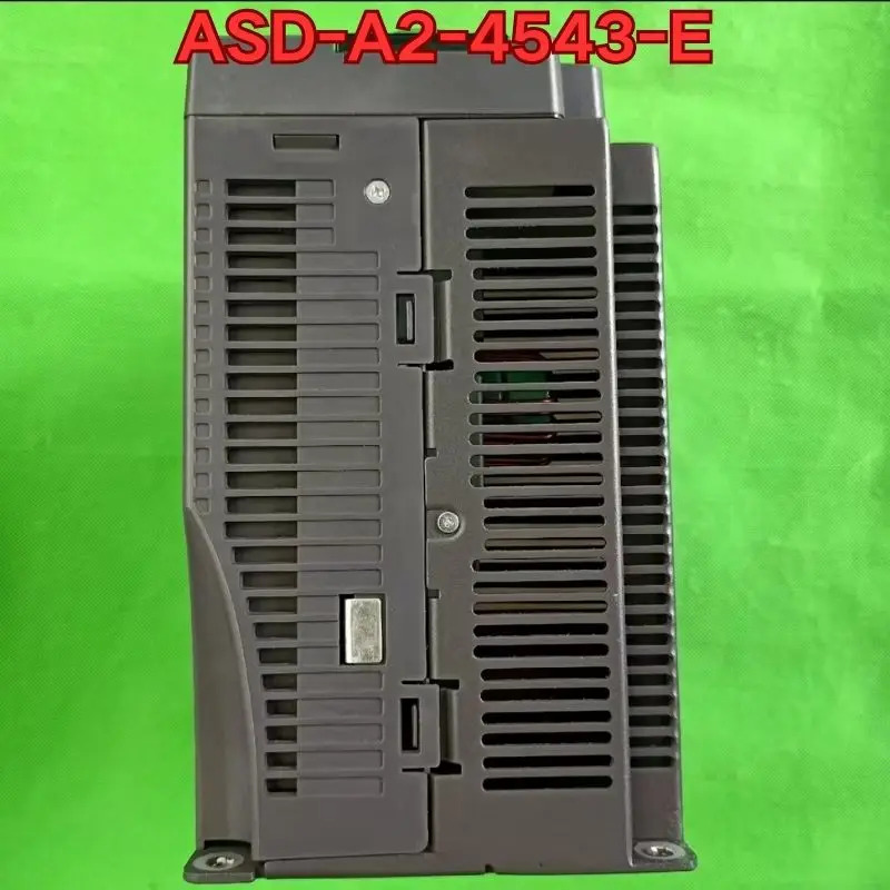 리퍼 서보 드라이브 ASD-A2-4543-E 머신 완료