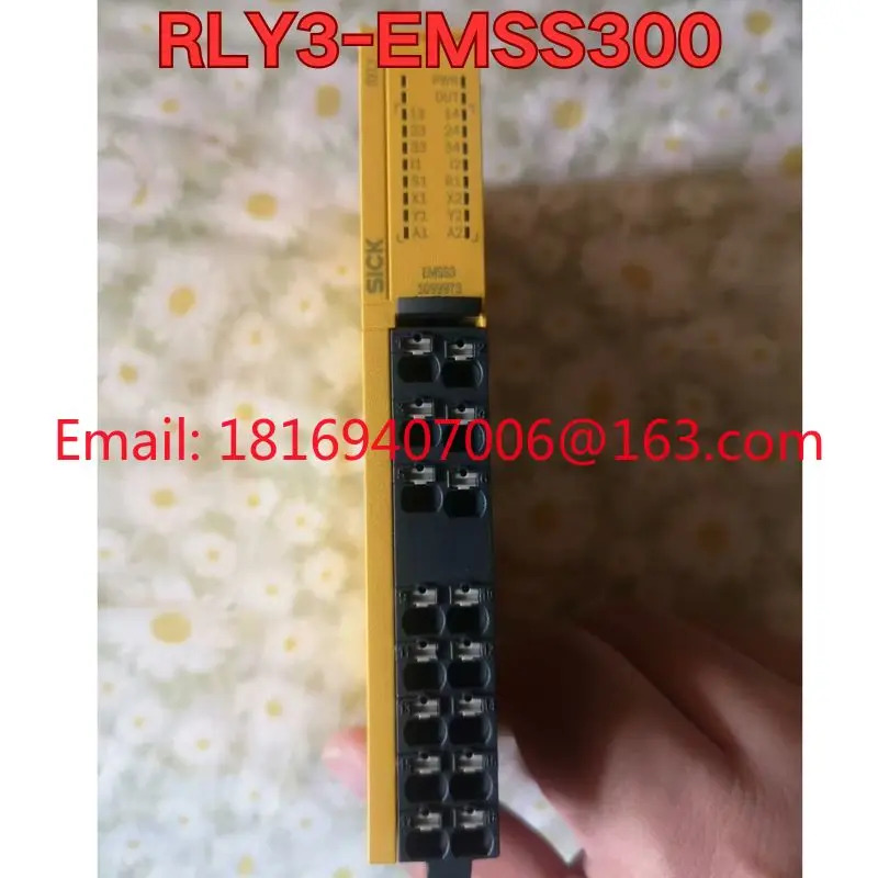 RLY3-EMSS300 안전 릴레이
