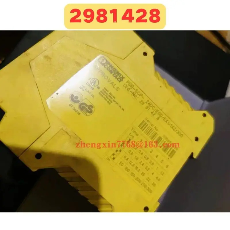 리퍼 릴레이 2981428 PSR-SCP-24DC ESD 5X1 1X2 300 정상 기능 완료