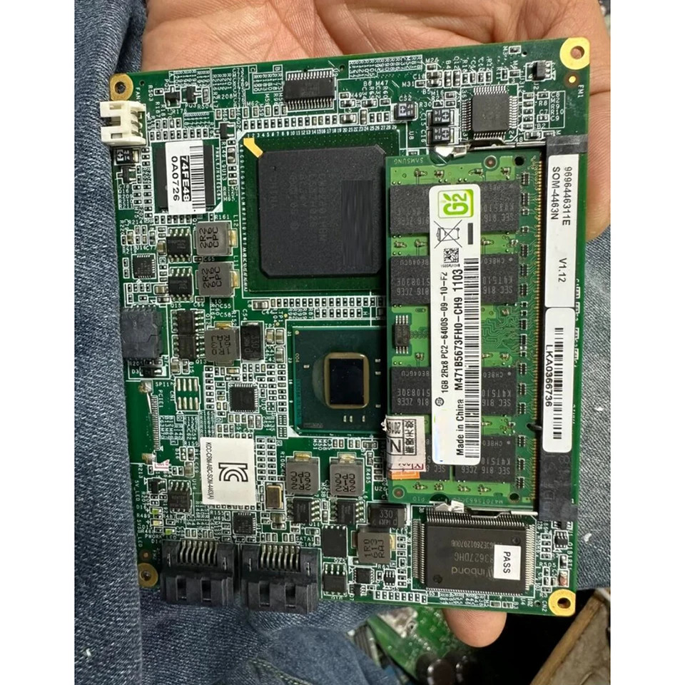 AdvantechSOM-4463 산업마더보드 SOM-4463N