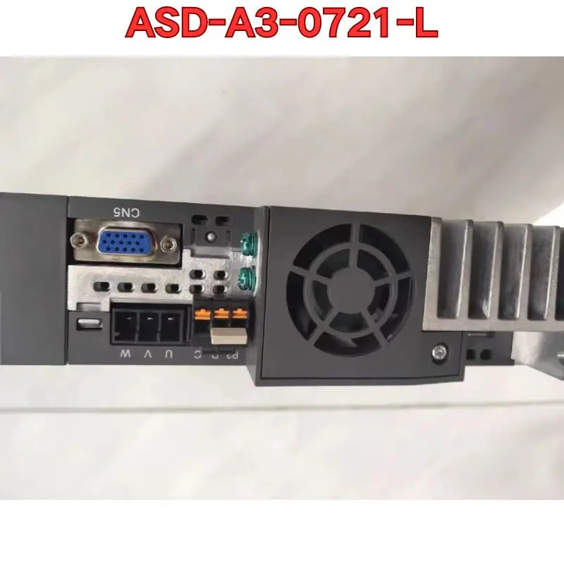 리퍼 ASD-A3-0721-L 서보 드라이브작동 상태
