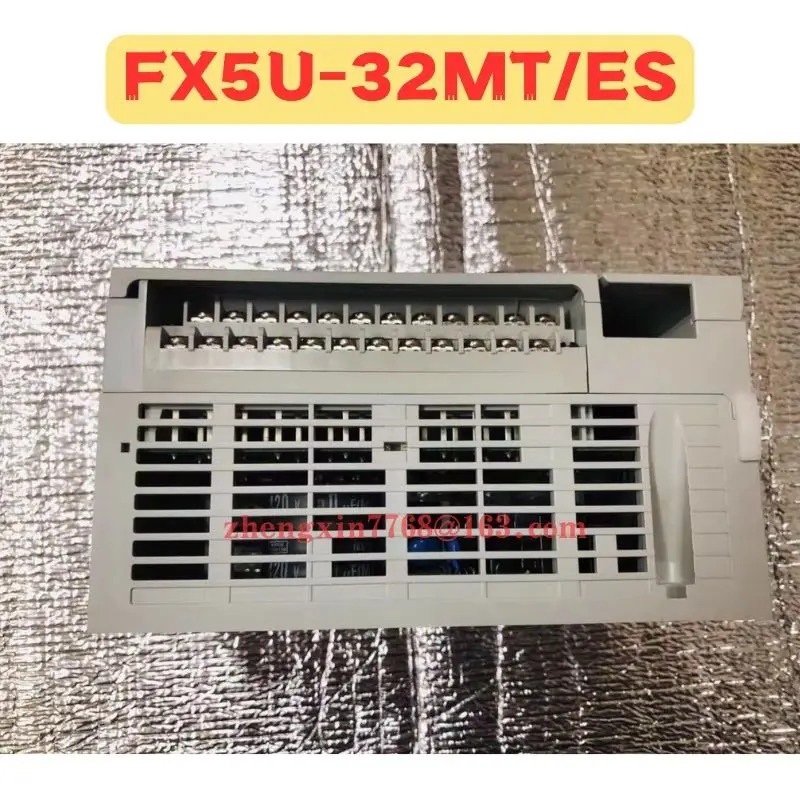 리퍼 PLC 모듈 FX5U-32MT/ES FX5U-32MT ES 정상 기능 완료