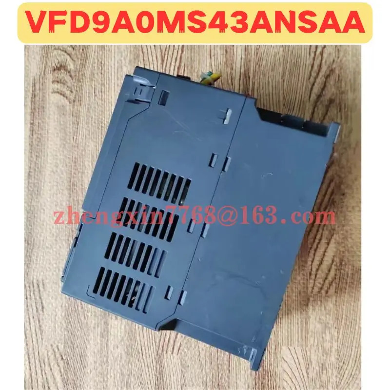 리퍼 주파수 변환기 정상 기능 완료 VFD9A0MS43ANSAA