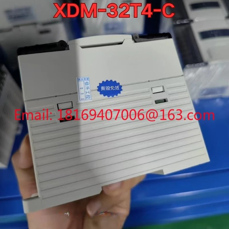리퍼 XDM-32T4-C PLC 컨트롤러 기능 리퍼는 정상