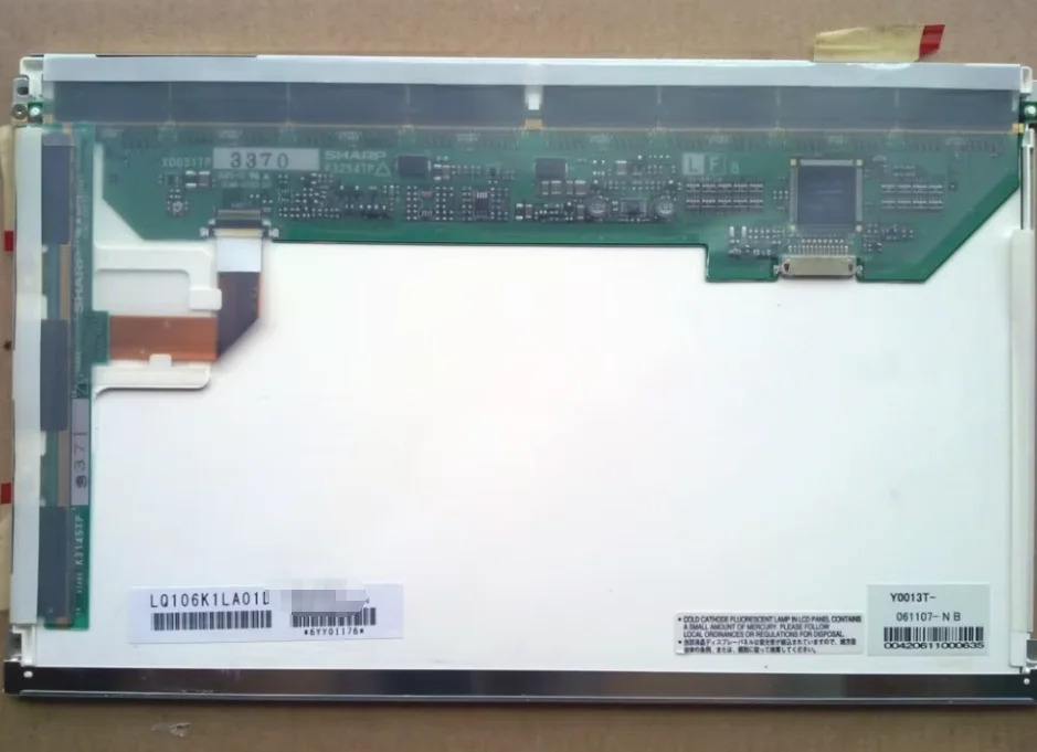 TFT LCD 패널 LQ106K1LA01D 등급 A 10.6 인치