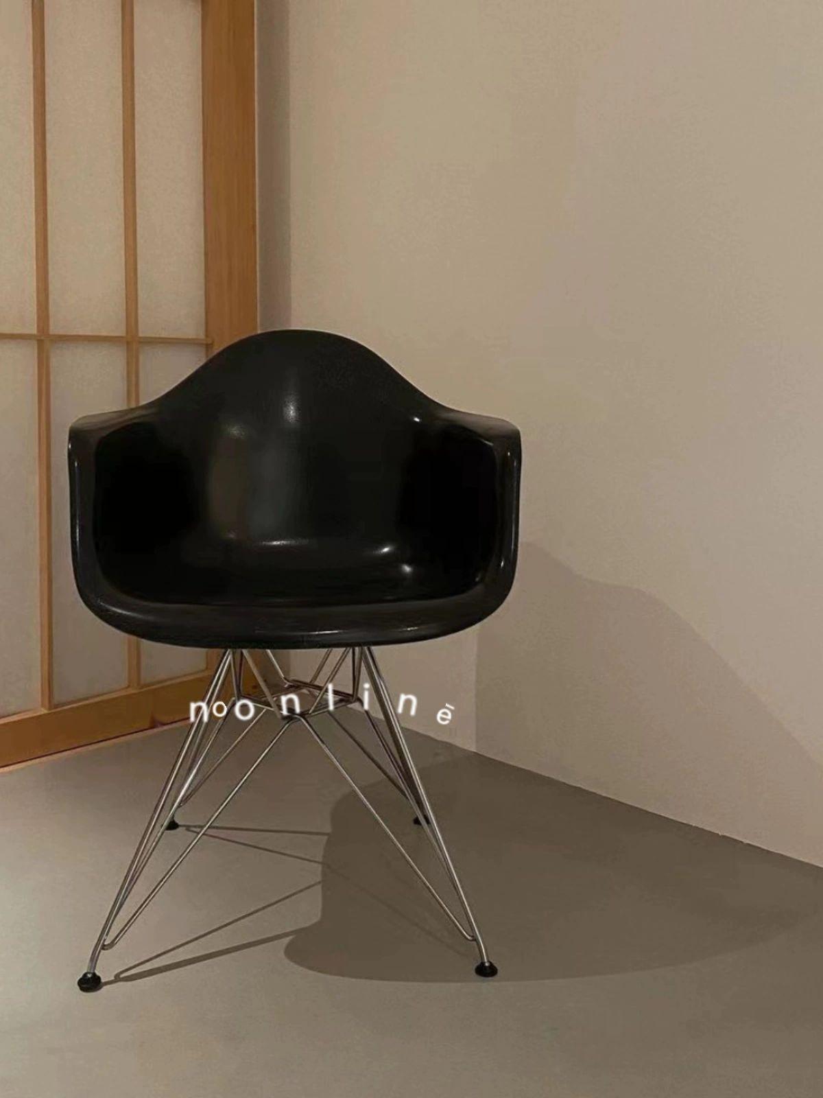 북유럽 식탁의자 빈티지가구 엔틱 레트로 고급 거실 식당 다이닝체어 암체어 테이블 - 상세 이미지 3