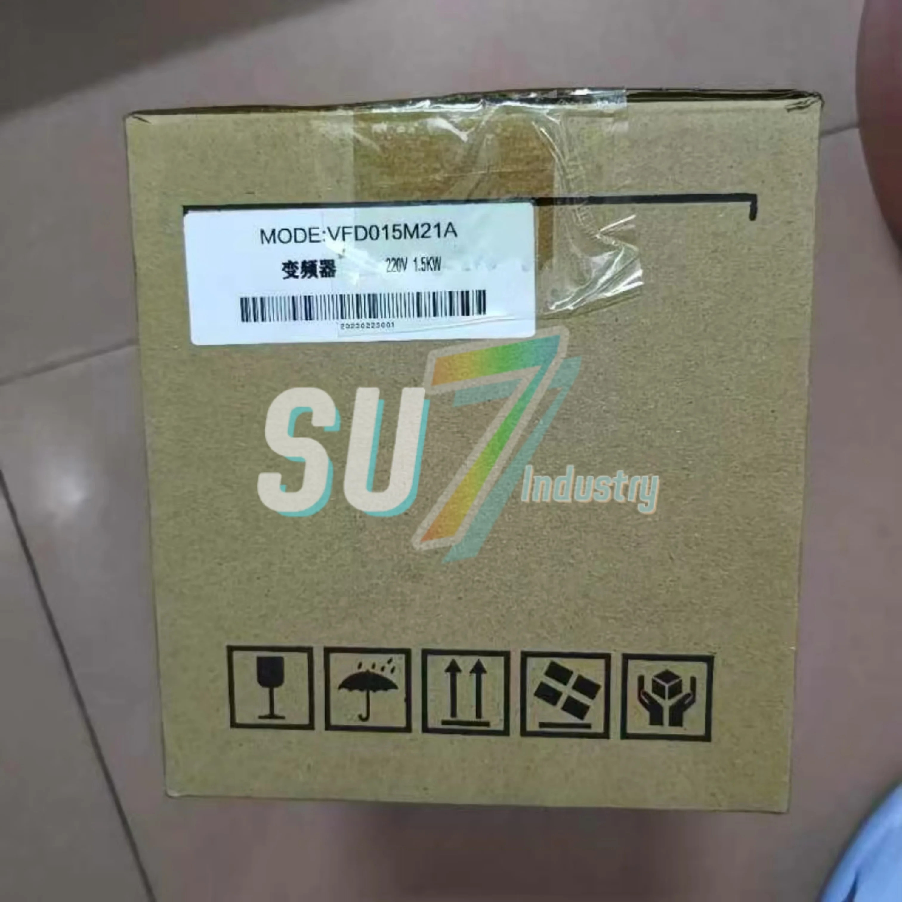 VFD015M21A VFD015M23A 주파수 인버터 원본