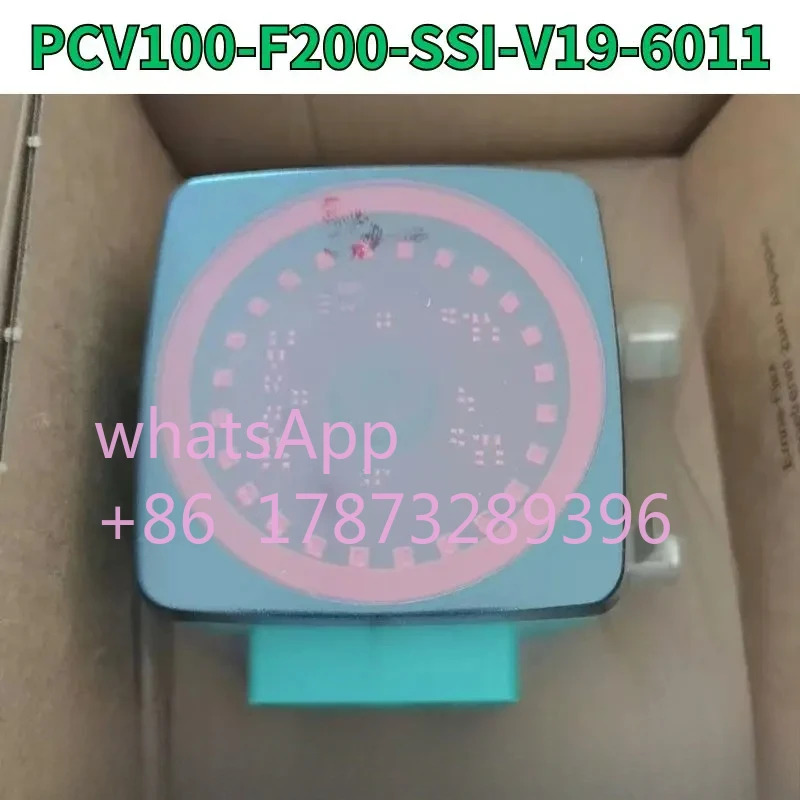 코드 리더기 PCV100-F200-SSI-V19-6011
