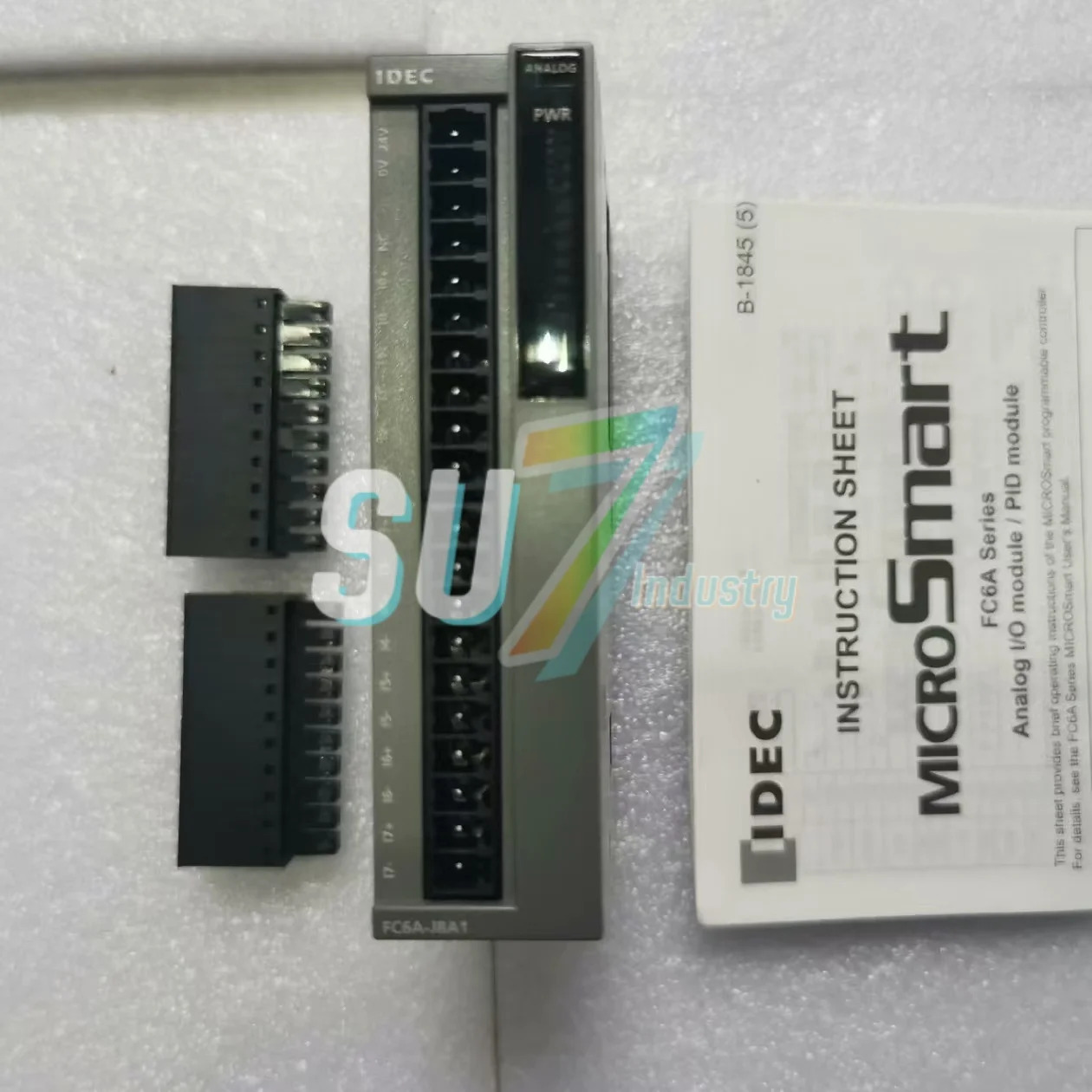 FC6A-J8A1 FC6A-C24R1CE PLC 모듈 원본