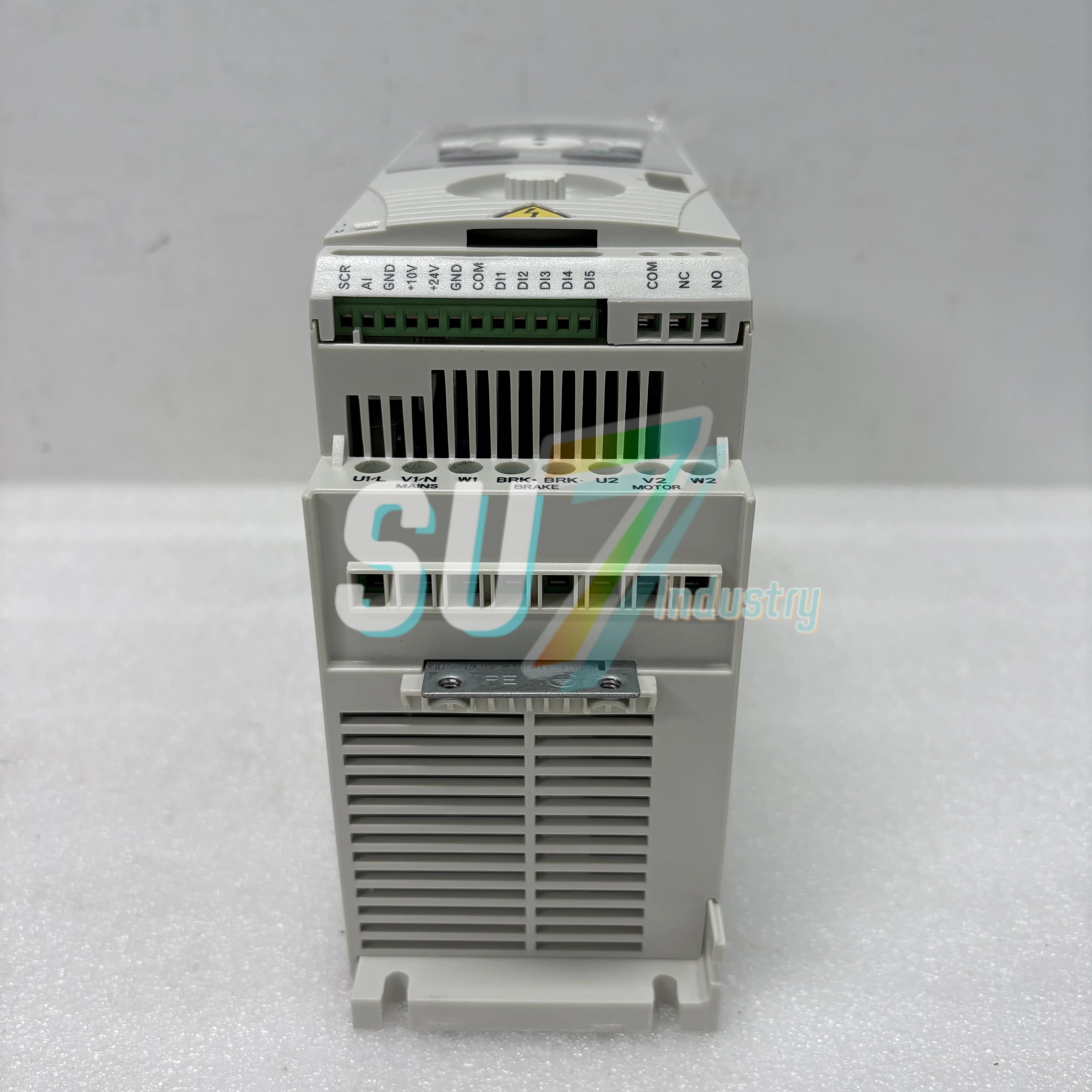 주파수 변환기 새 ACS150-03E-03A3-4