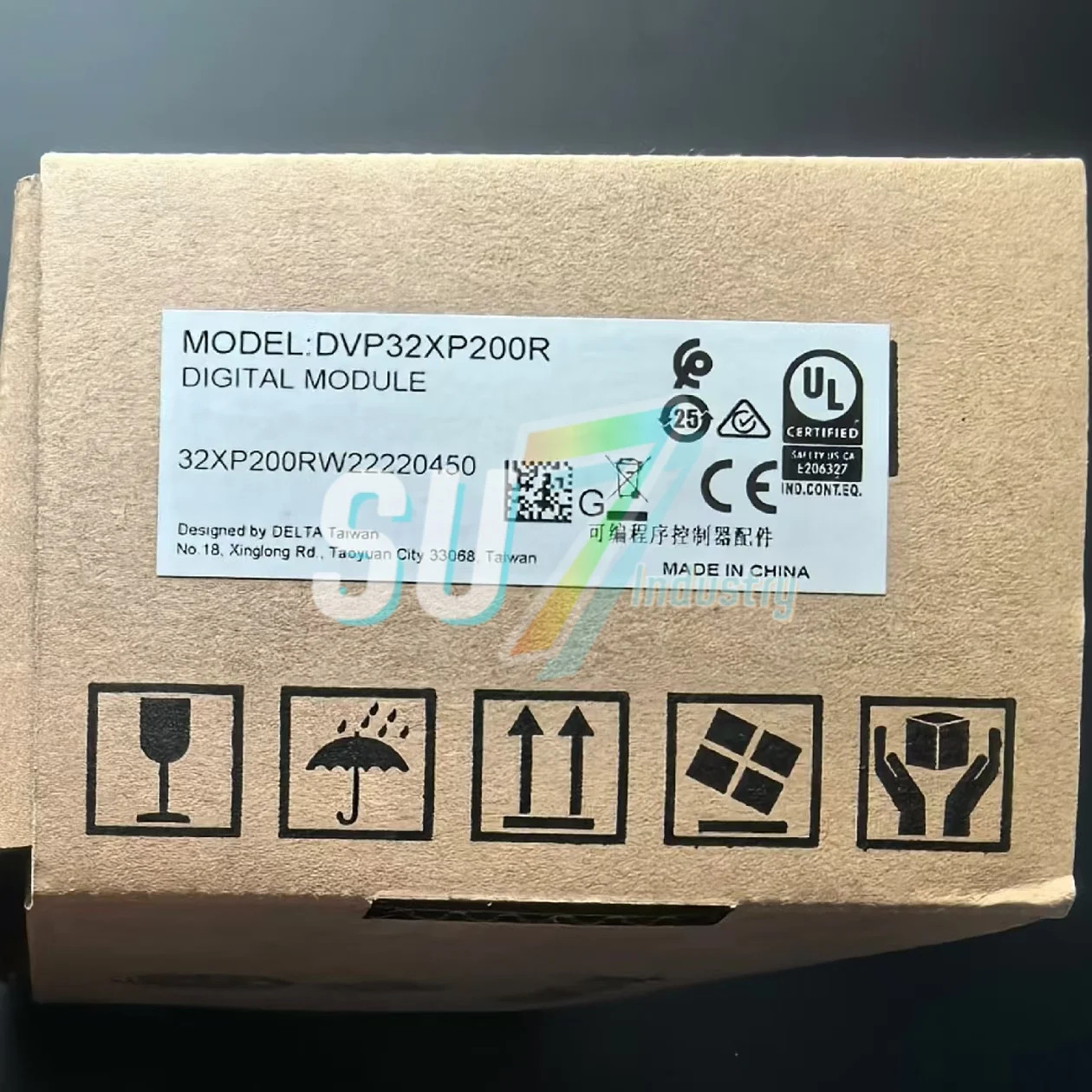 DVP32XP200R DVP32XP200T PLC 모듈 원본