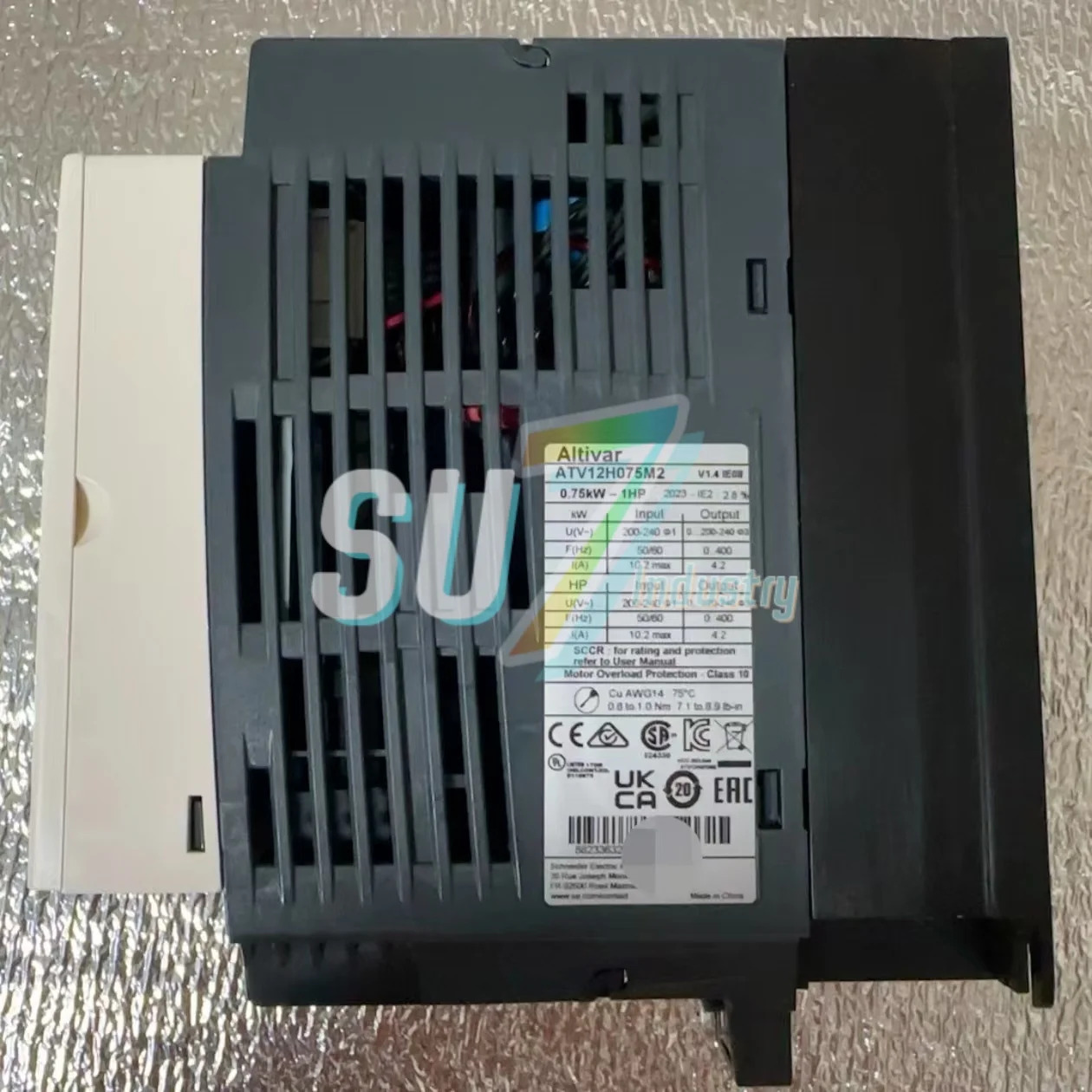 ATV12H075M2 ATV12HU22M3 주파수 변환기 신규 입고
