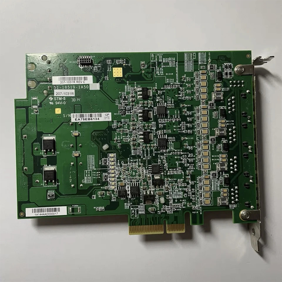 COGNEX 산업카메라CFG-8704E-DS3D POE카드