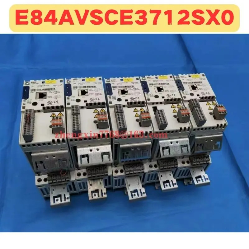 리퍼 주파수 변환기 정상 기능 완료 E84SCE3712SX0