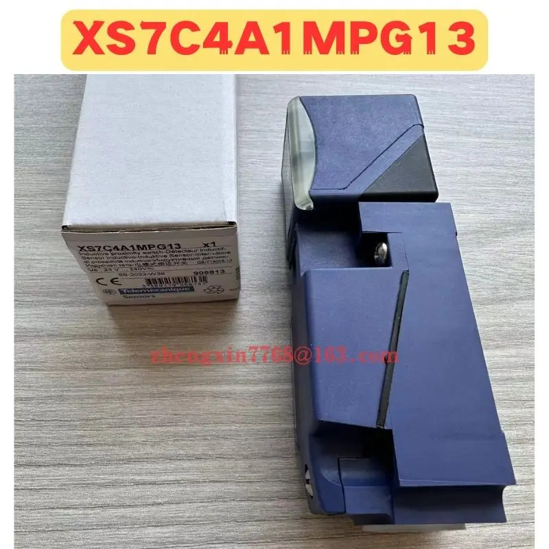 오리지널 센서 XS7C4A1MPG13 신