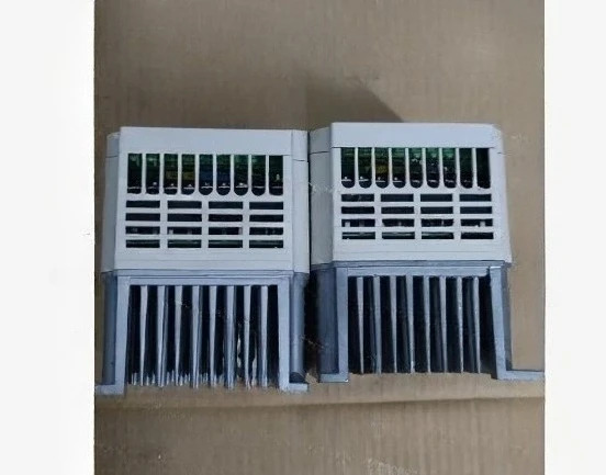 주파수 변환기 220V-0.75KW 리퍼 기능은 정상