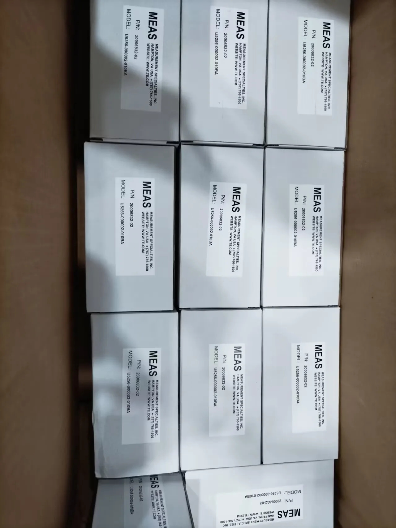 U5256-000002-010BA MEAS 산업등급 압력센서는 산업 자동화 시스템. 원본