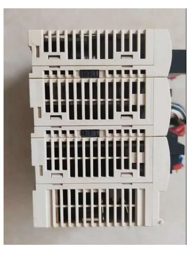 리퍼 TWDLMDA20DRT PLC OK