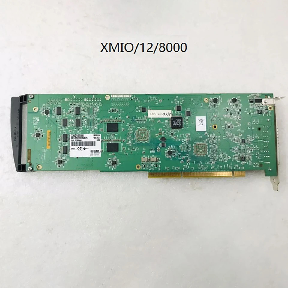 Matrox 멀티 채널 HD 부직포 카드 XMIO/12/8000