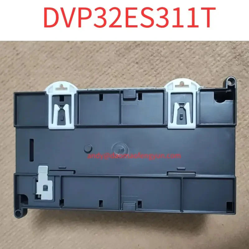 PLC DVP32ES311T