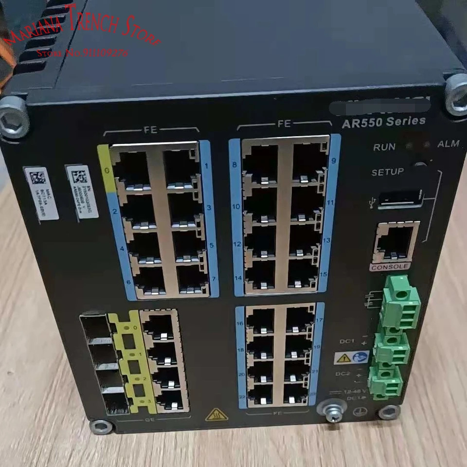 AR550-24FE-D-H 산업 스위칭 라우터 IOT 게이트웨이 가혹환경용으로 설계된 화웨이호환 AR550 시리즈용