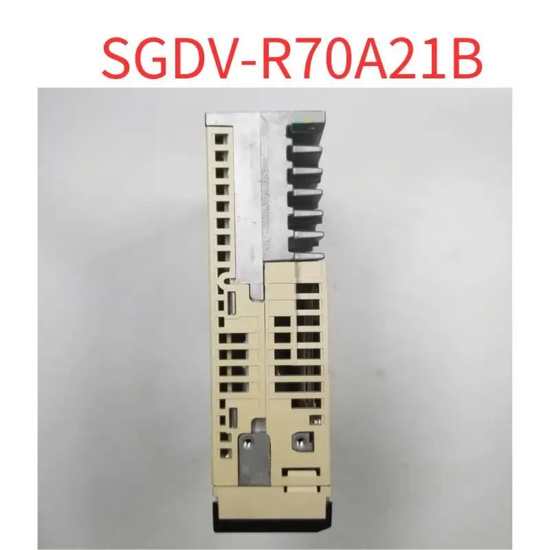 리퍼 SGDV-R70A21B 서보 드라이버 OK