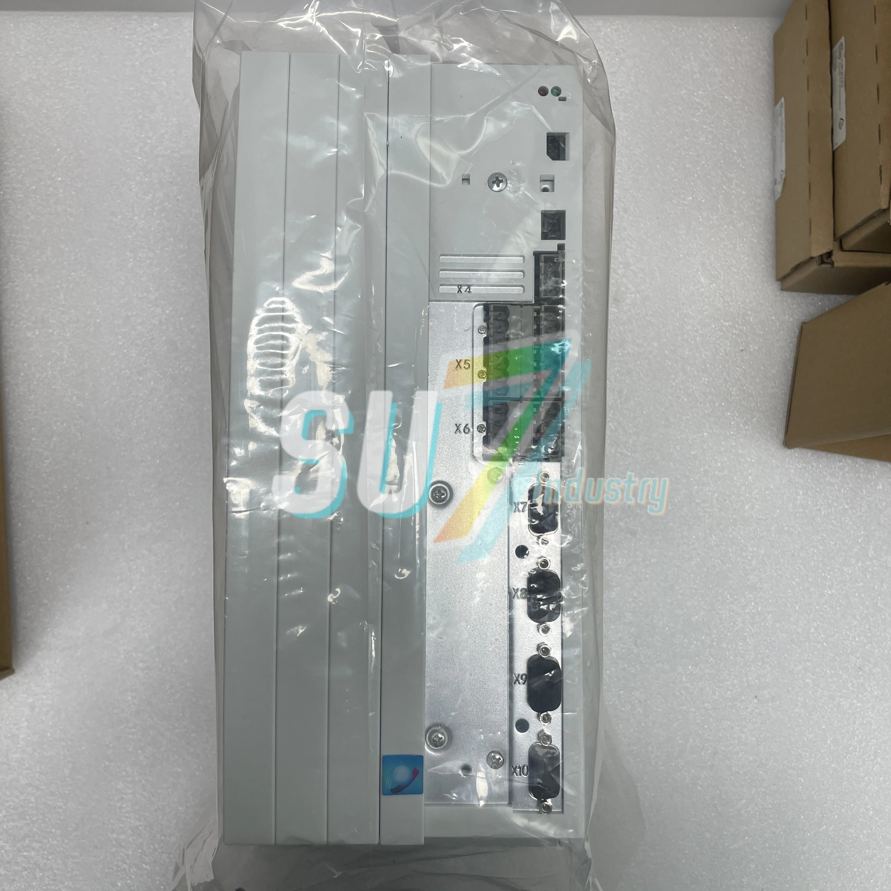 오리지널 서보 드라이버 EVS9326-ES EVS9326-EP EVS9326-ESV004 EVS9326-EPV004 EVF9326-EVV004 EVF9326-CVV003 EVF