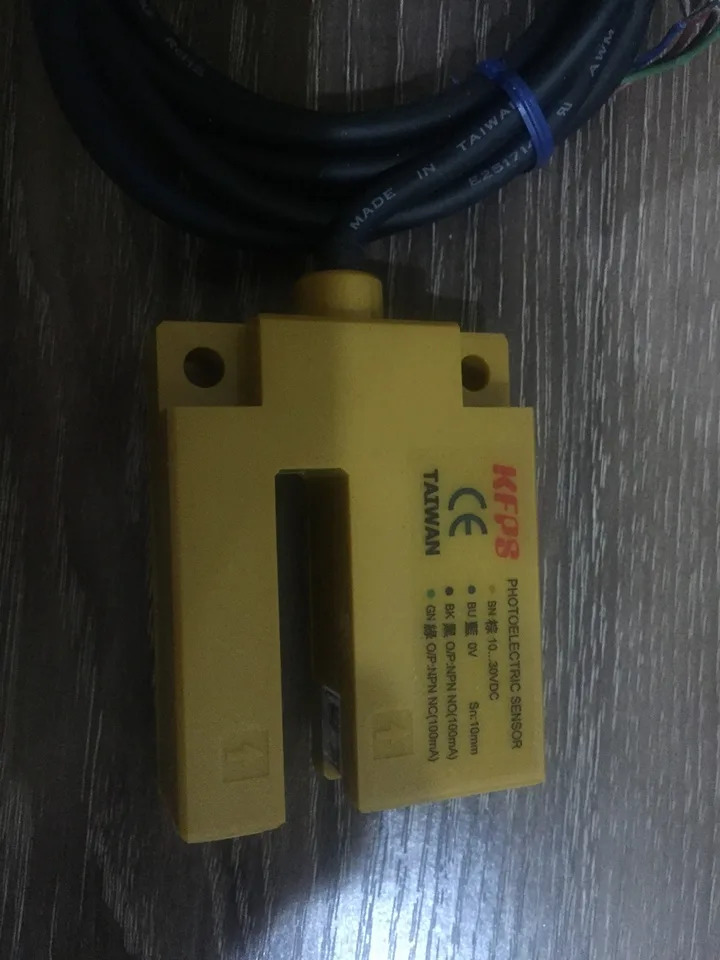 KP-ER01N 대만 KFPS 광전센서 10-30VDC 신