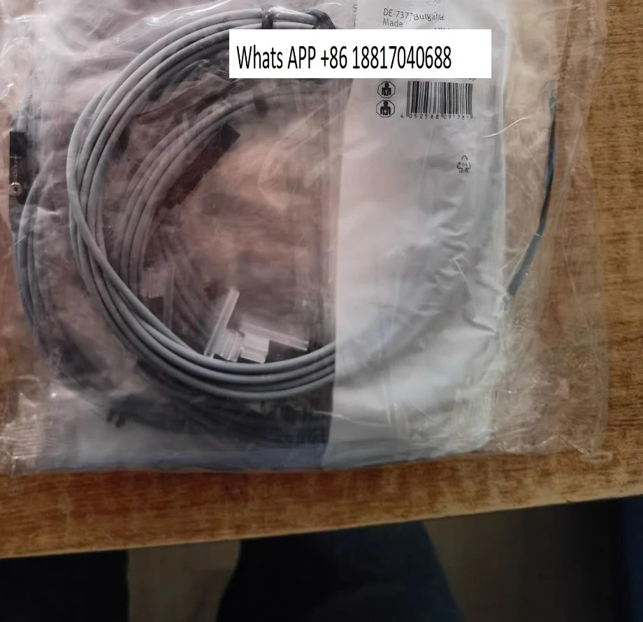 스위치 SME-8M-DS-24V-K 2.5 OE 543862 원본