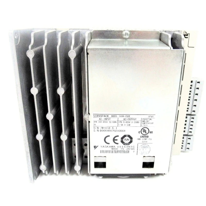 새 Yaskawa SGDH-05DE 서보 드라이브 SGDH04AE