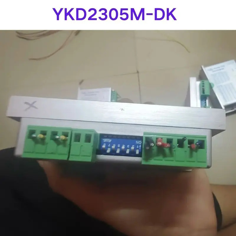 YKD2305M-DK 연구 제어 리퍼 OK