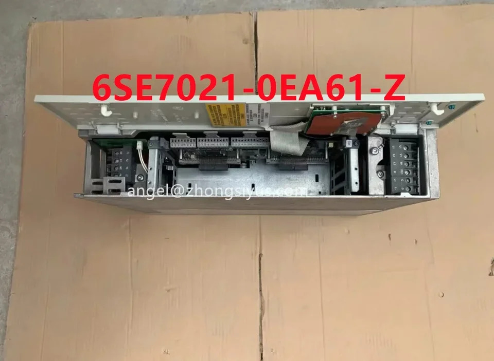 마스터드라이브 벡터 제어 컨버터 유닛 컴팩트 6SE7021-0EA61-Z IP20 380-480 V 3AC 50/60Hz 10.2 A