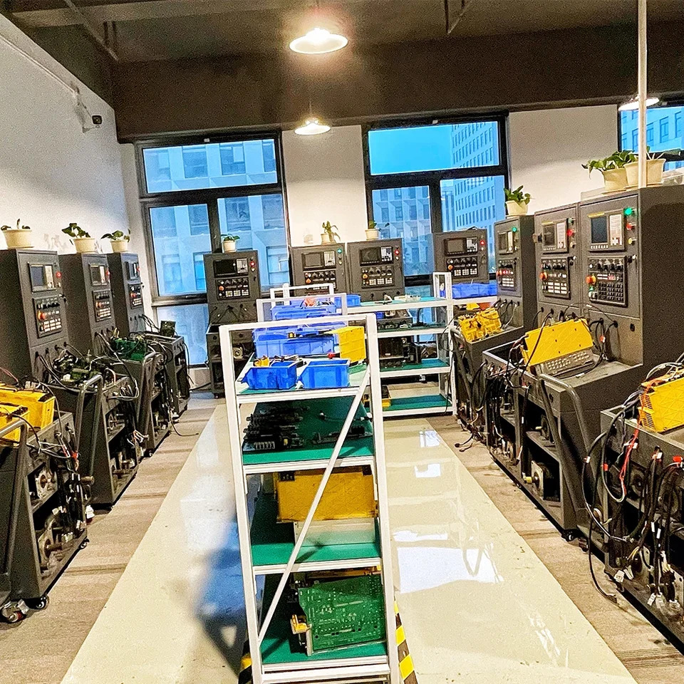 A20B-8100-0930 Fanuc 회로 기판 메보드 CNC 시스템 기계용