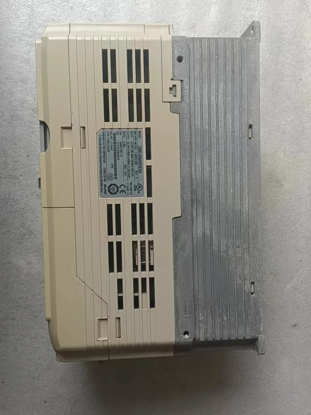 CIMR-HB4A0018FAA 리퍼 A1000 시리즈 인버터 7.5kW/5.5kW 기능 작동 OK